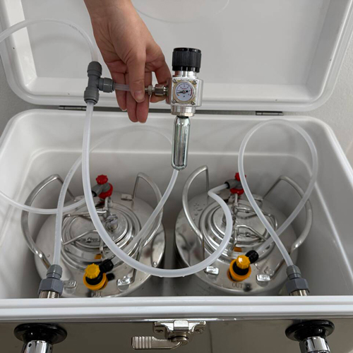 Кегератор с двумя кранами из нержавеющей стали, жокей-бокс, термоконтейнер